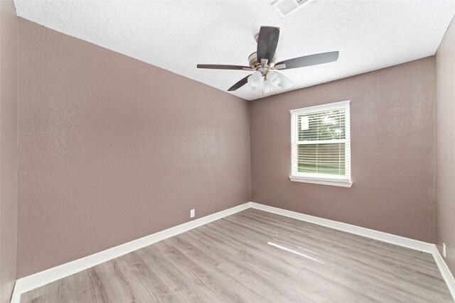 9333 Fairland Dr, Houston, TX 77051 - empty room with light wood finished floors and ceiling fan