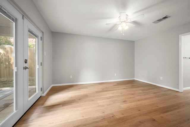 14902 Forest Lodge Dr, Houston, TX 77070 - empty room with light wood finished floors and a ceiling fan