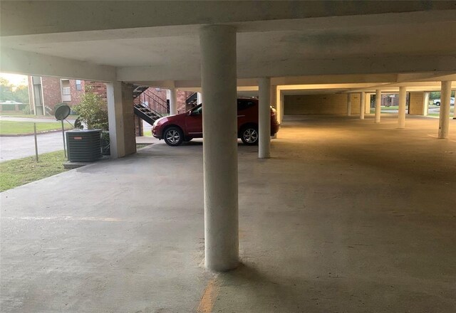 2501 Gulf Fwy Unit 246D, Dickinson, TX 77539 - view of garage