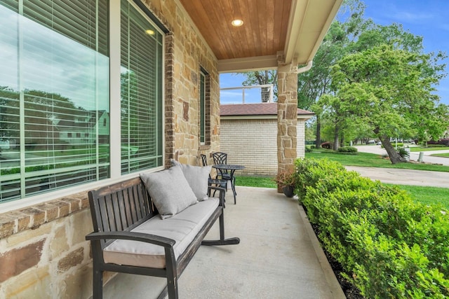 97 La Costa Dr, Montgomery, TX 77356 - view of covered porch