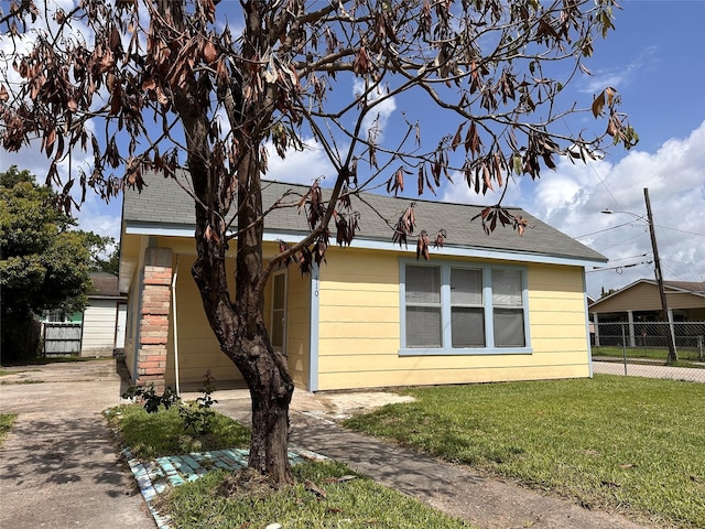 410 Lathrop St, Houston, TX 77020 - photo 2