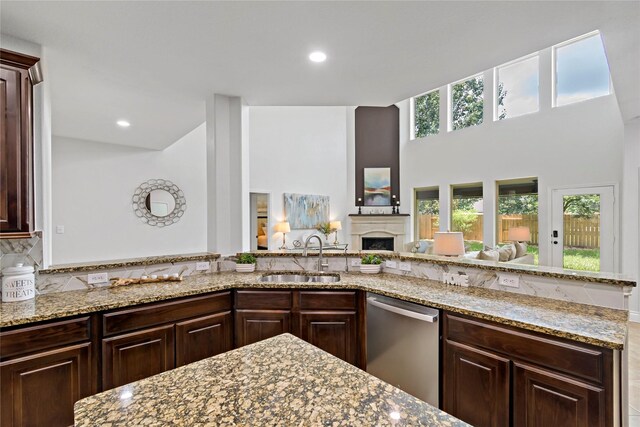 2604 Sweet Wind Dr, Pearland, TX 77584 - photo 16
