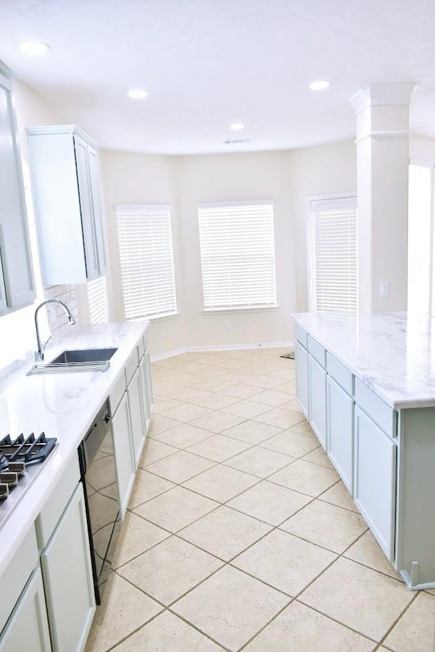 12203 Friardale Ct, Tomball, TX 77375 - photo 16