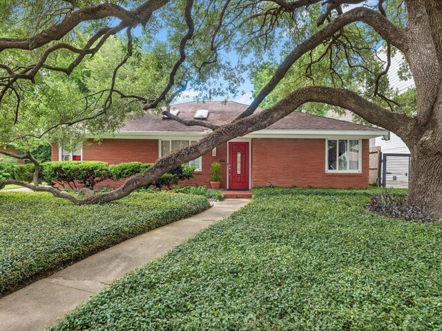 3718 Grennoch Ln, Houston, TX 77025 - photo 1