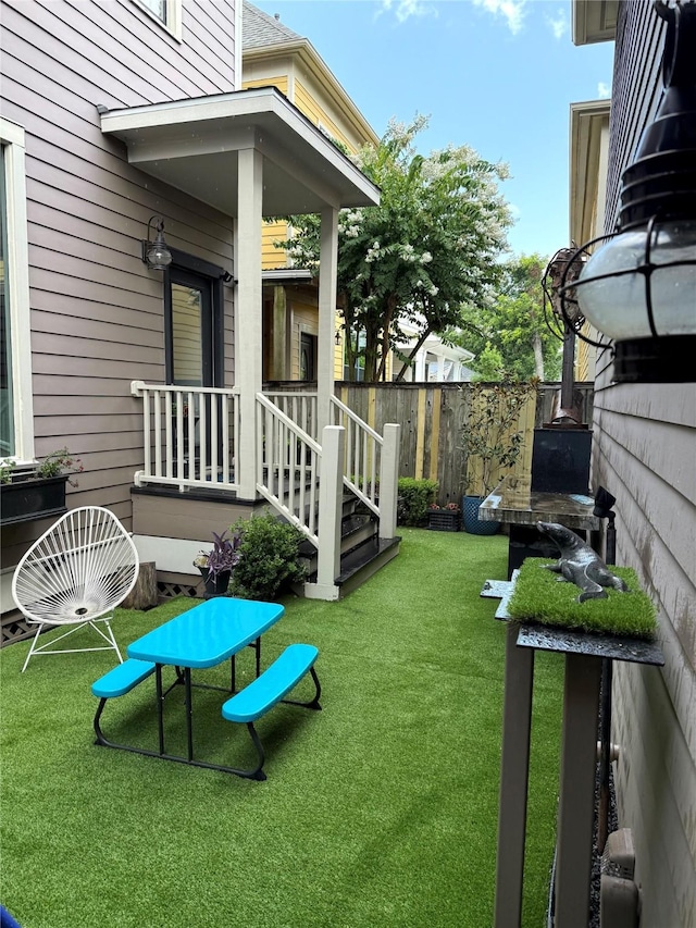 1325 Ashland St, Houston, TX 77008