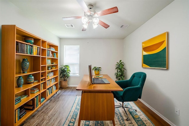 17039 Amarose Dr, Houston, TX 77090 - photo 4