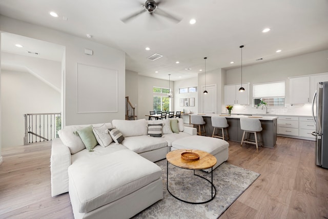 710 Louise St, Houston, TX 77009 - photo 8