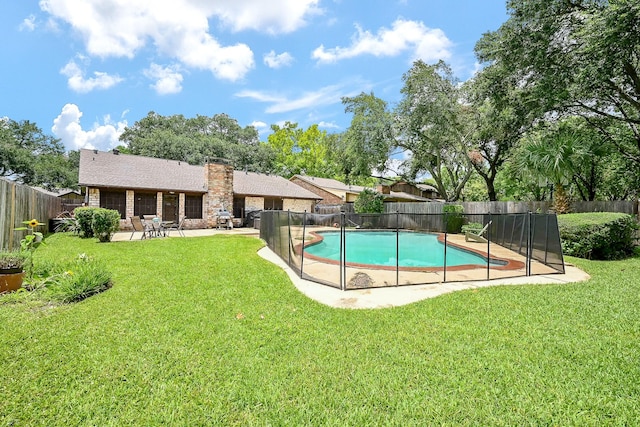 2563 Buffalo Trl, Sugar Land, TX 77479 - view of pool with a fenced backyard and a patio area