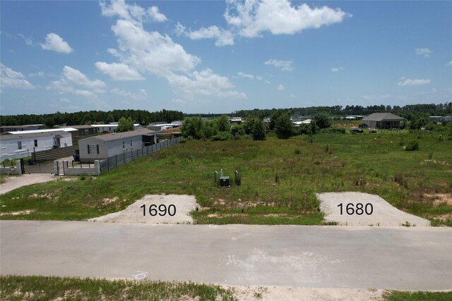 1690 Rd 5502, Cleveland, TX 77327