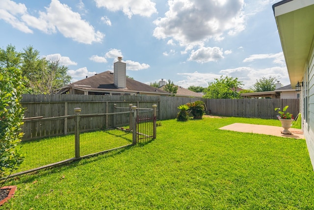 17203 Morning Blossom Pl, Houston, TX 77084 - fenced backyard featuring a patio area