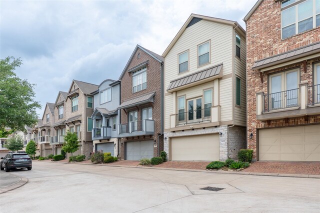 8408 Oak Leaf Point Dr, Houston, TX 77055 - photo 2