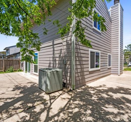 11847 Plumbrook Dr, Houston, TX 77099 - photo 26