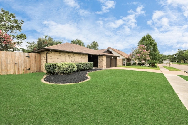2712 Laurel Creek Way, Pearland, TX 77581 - photo 3