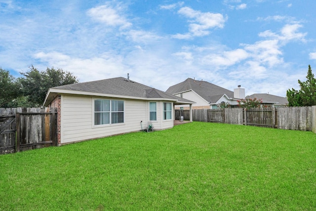 118 Long Canyon Ln, Richmond, TX 77469 - rear view of property featuring a fenced backyard