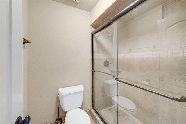 18120 County Road 127, Pearland, TX 77581 - bathroom with a shower stall