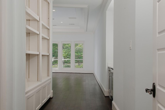 25 Red Sable Pt, The Woodlands, TX 77380 - walk in closet featuring dark wood finished floors