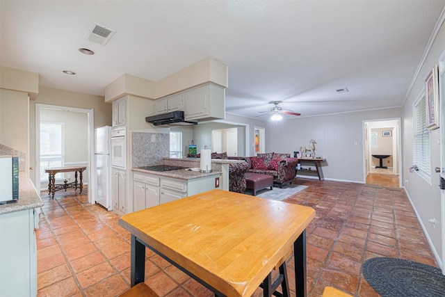 9418 Beverlyhill St, Houston, TX 77063 - photo 13