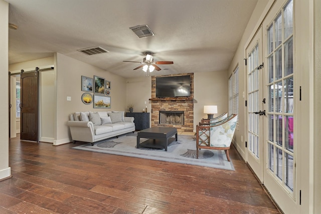 13185 Bluff View Dr, Willis, TX 77318 - photo 17