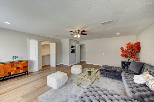8511 Honeysuckle St, Highlands, TX 77562 - photo 15