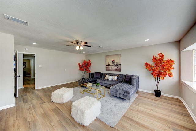 8511 Honeysuckle St, Highlands, TX 77562 - photo 16