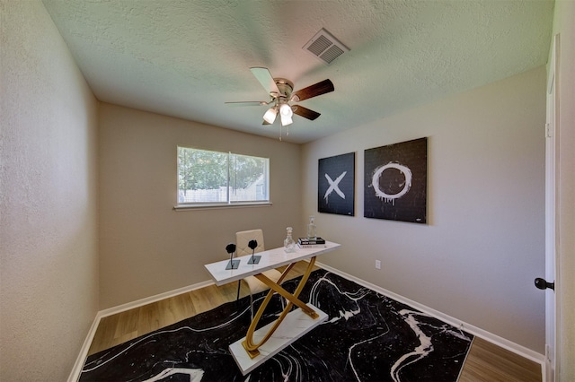 8511 Honeysuckle St, Highlands, TX 77562 - photo 22