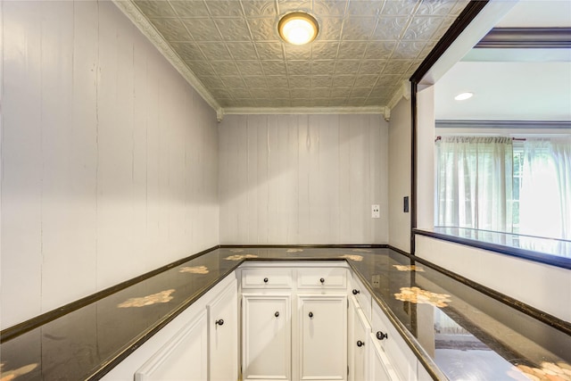 5307 Boyce Springs Dr, Houston, TX 77066 - view of home's community featuring an ornate ceiling, ornamental molding, and wood walls