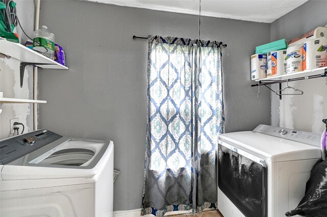 1802 Kowis St, Houston, TX 77093 - laundry area with separate washer and dryer