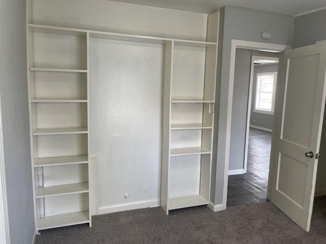 905 N Arcola St, Angleton, TX 77515 - view of closet
