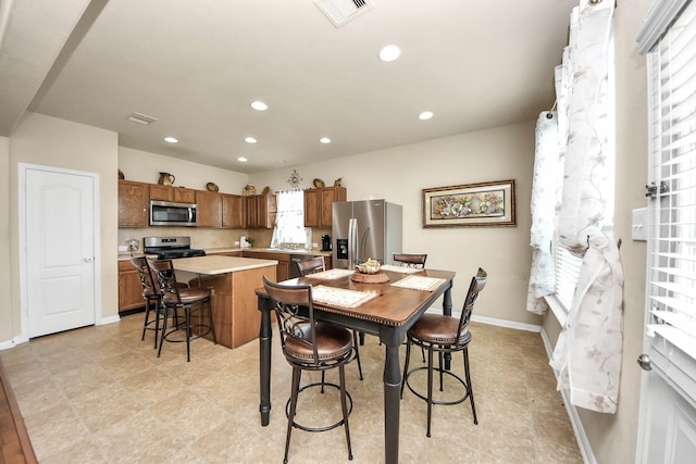 3811 Rosalind Ln, Houston, TX 77053 - dining area featuring healthy amount of natural light and recessed lighting
