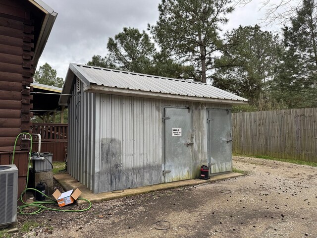 203 W Elder St, Colmesneil, TX 75938 - view of shed