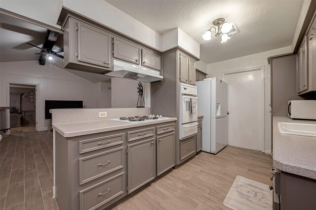 4401 Lariat Dr, Baytown, TX 77521 - photo 2