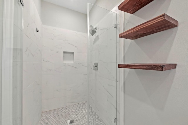 411 E 37th St, Houston, TX 77018 - full bath featuring a marble finish shower