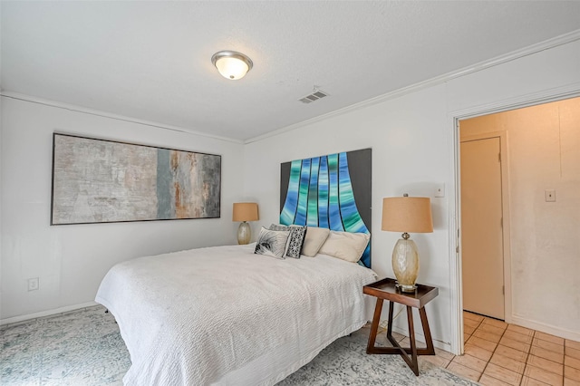 1265 Du Barry Ln, Houston, TX 77018 - bedroom with crown molding and baseboards