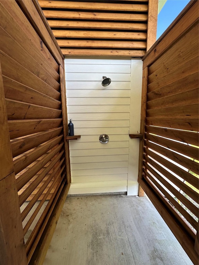 2429 Sand Bar Ln, Crystal Beach, TX 77650 - detailed view