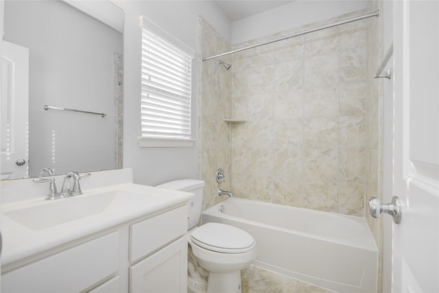 9624 Cambridge Manor Ln, Houston, TX 77045 - bathroom featuring vanity and bathtub / shower combination