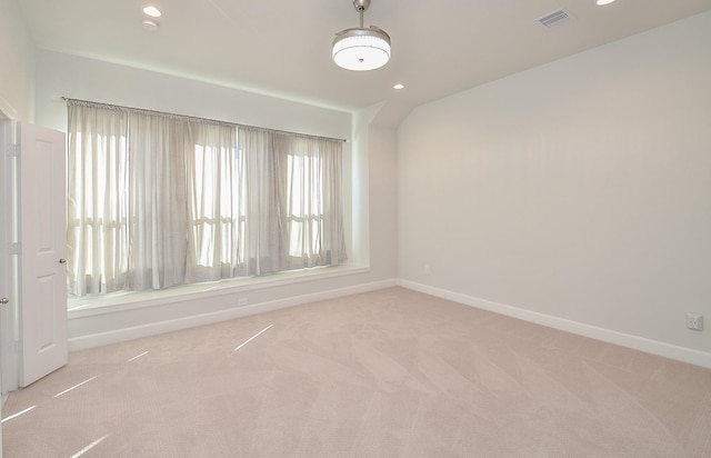 9577 Neuens Rd Unit F, Houston, TX 77080 - spare room featuring light carpet and recessed lighting
