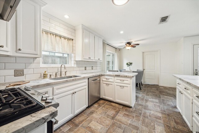 10826 Lasso Ln, Houston, TX 77079 - photo 21