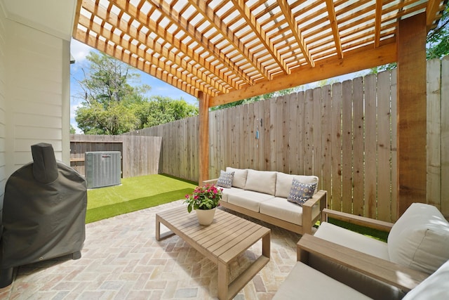 911 W 35th St Unit C, Houston, TX 77018 - fenced backyard with an outdoor hangout area, a patio, a pergola, and grilling area