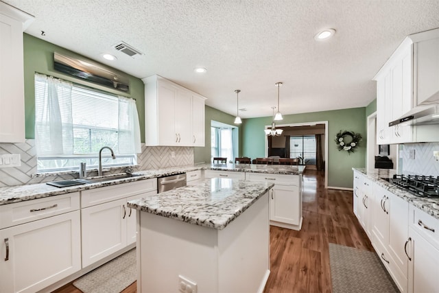 3910 Greenwood Dr, Pearland, TX 77584 - photo 12