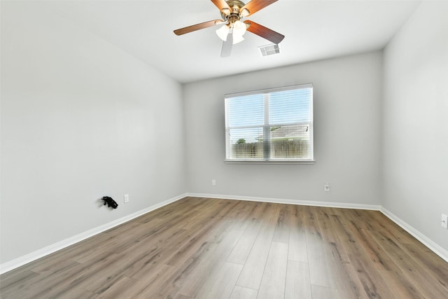 737 Grassy Knoll Ln, La Marque, TX 77568 - spare room with wood finished floors and ceiling fan