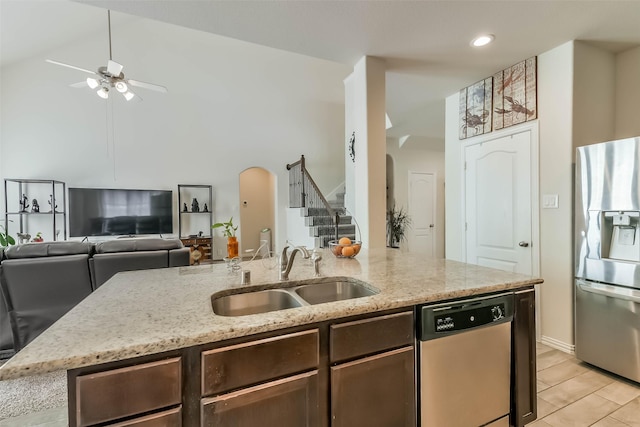 68 Linnwood Dr, New Caney, TX 77357