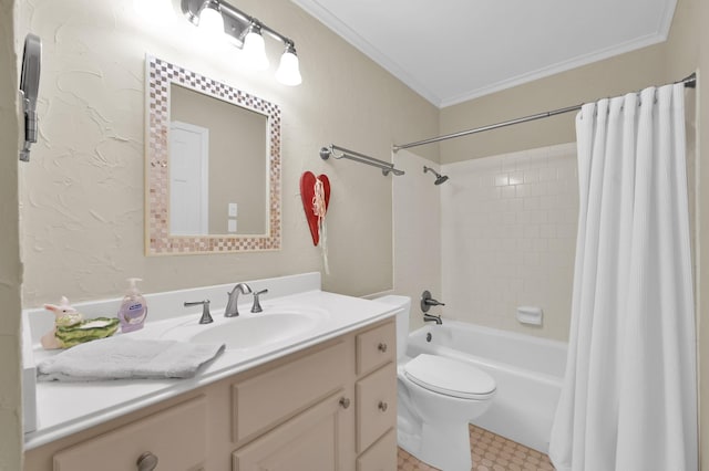 2117 Nantucket Dr, Houston, TX 77057 - bathroom with vanity, crown molding, and shower / tub combo
