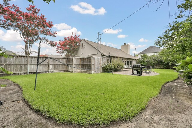 2117 Nantucket Dr, Houston, TX 77057 - view of yard with a patio