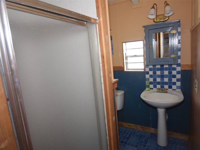 123 Sandpiper Ave, Surfside Beach, TX 77541 - bathroom featuring tile patterned floors