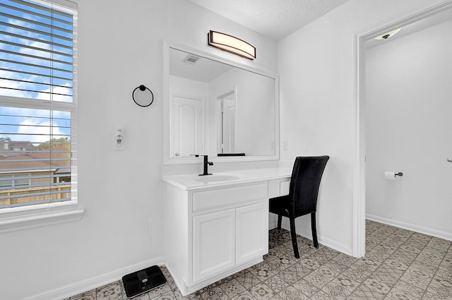 29207 Legends Hill Dr, Spring, TX 77386 - bathroom with vanity and a textured ceiling
