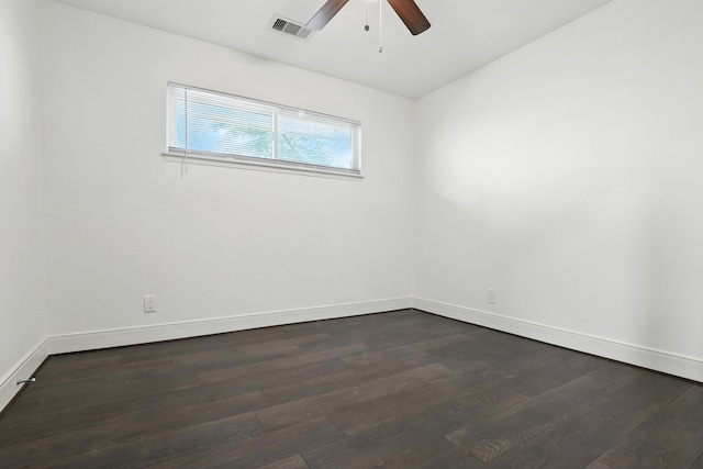 9226 Kapri Ln, Houston, TX 77025 - unfurnished room with ceiling fan and dark wood-style flooring