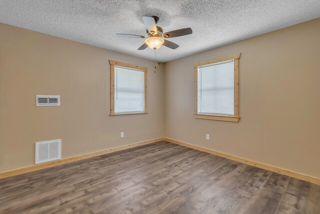 241 Bluff Dr, Livingston, TX 77351 - photo 22