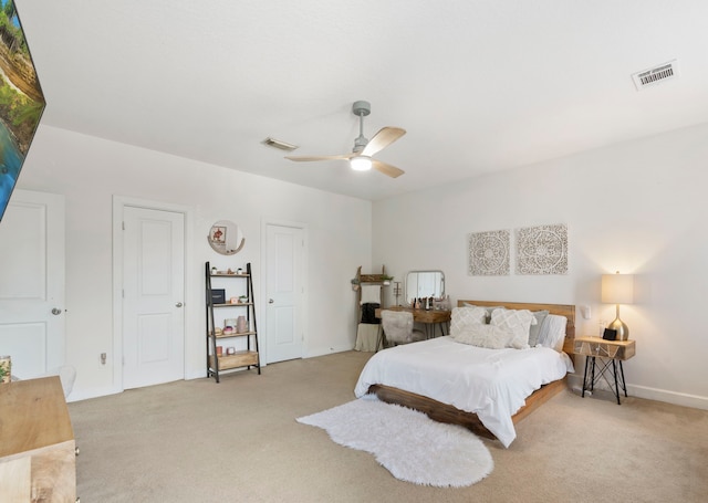 9523 Sapphire Hill Ln, Katy, TX 77494 - bedroom with light colored carpet and ceiling fan