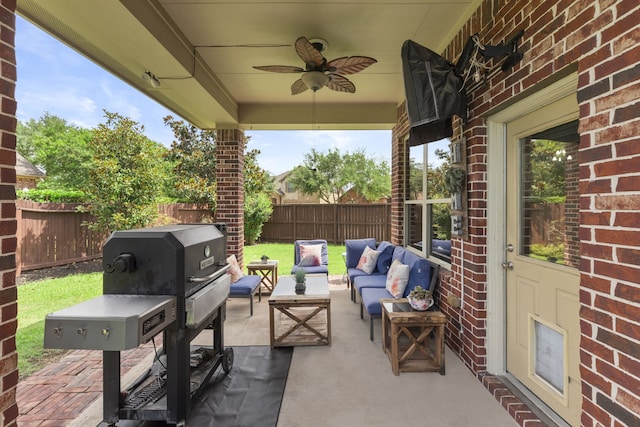 9523 Sapphire Hill Ln, Katy, TX 77494 - fenced backyard with an outdoor hangout area, a ceiling fan, and a patio area