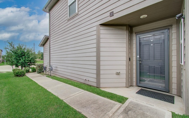 14746 Jasper Stream Ct, Houston, TX 77069 - entrance to property with a yard